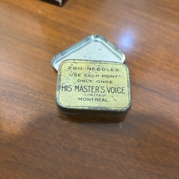 Full Tone Needles Tin - Picture 2 of 5